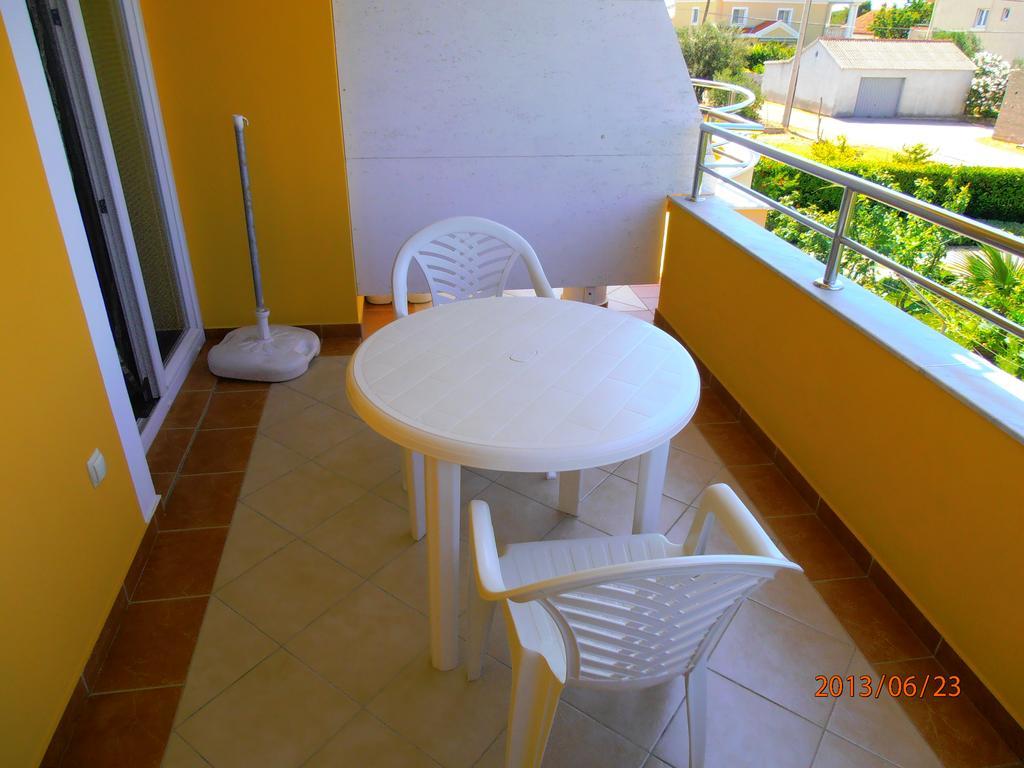 Apartmani Marino Privlaka  Exteriör bild