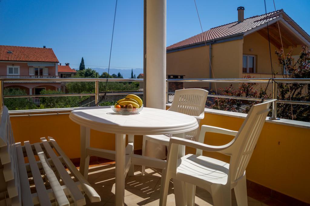 Apartmani Marino Privlaka  Exteriör bild
