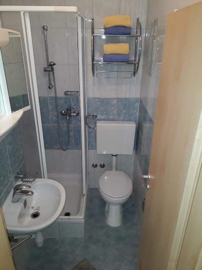 Apartmani Marino Privlaka  Exteriör bild