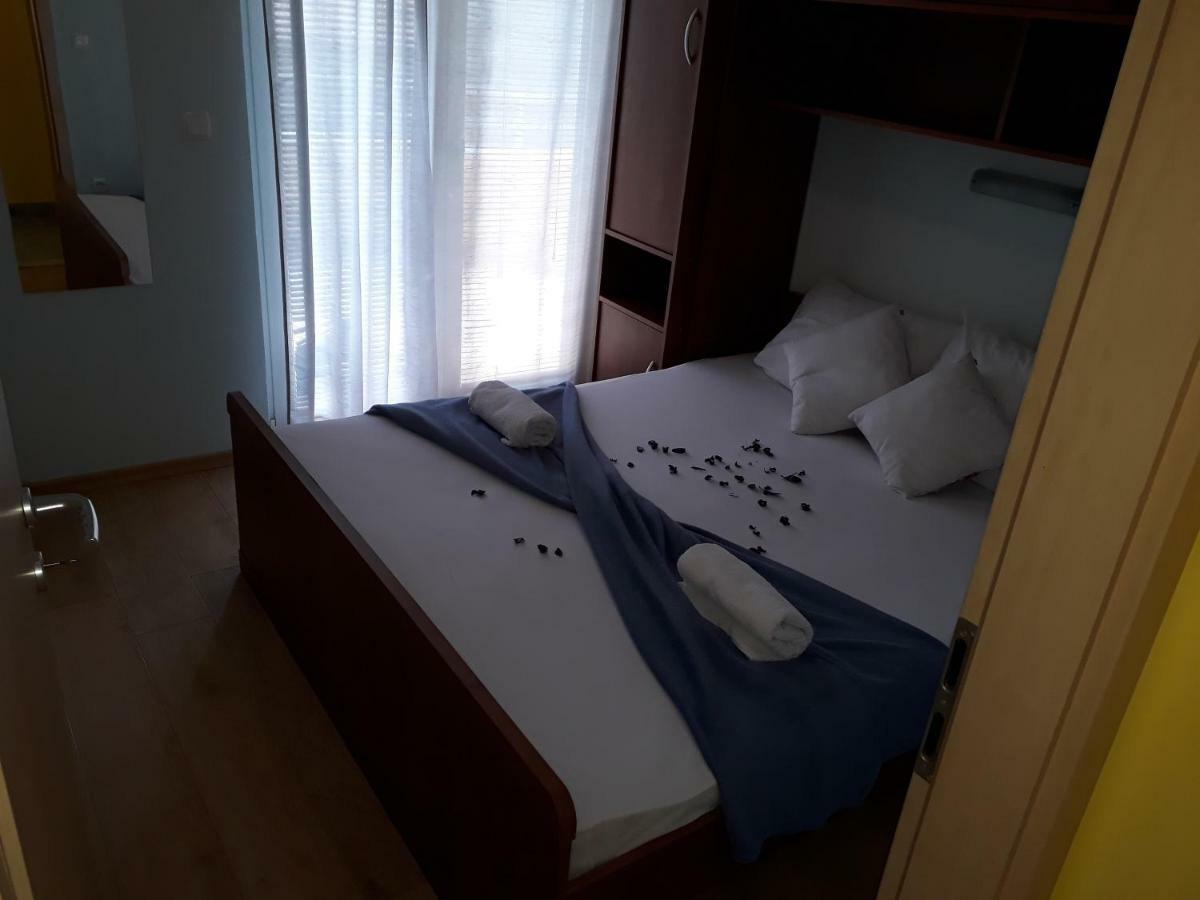 Apartmani Marino Privlaka  Exteriör bild