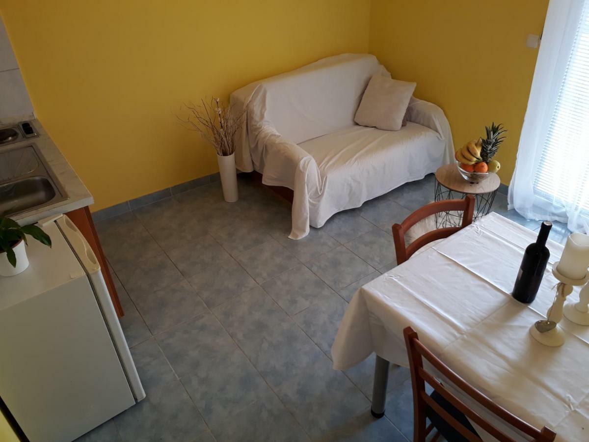 Apartmani Marino Privlaka  Exteriör bild