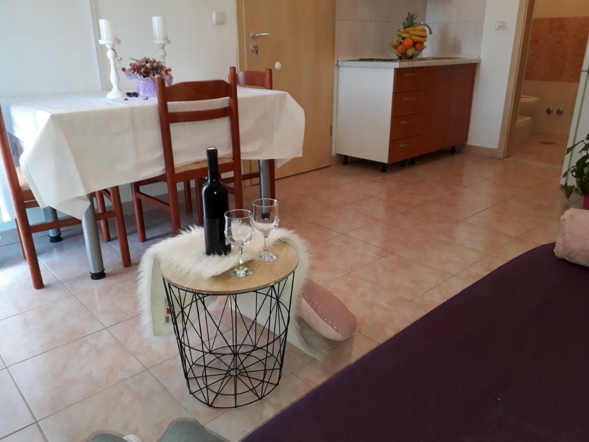 Apartmani Marino Privlaka  Exteriör bild