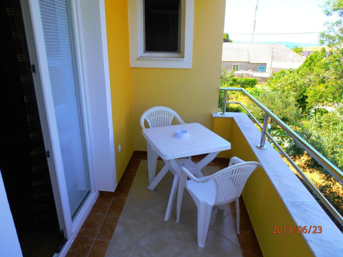 Apartmani Marino Privlaka  Exteriör bild